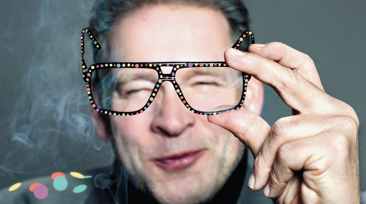 Dec03 KZ Erik Van Muiswinkel Drs. P, The Party F Curly & Straight PF Vierkant
