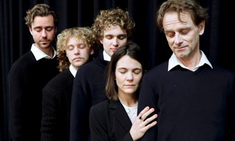 Mrt07&08 Studio Antigone Ivanov Liggend Kl Groep PF