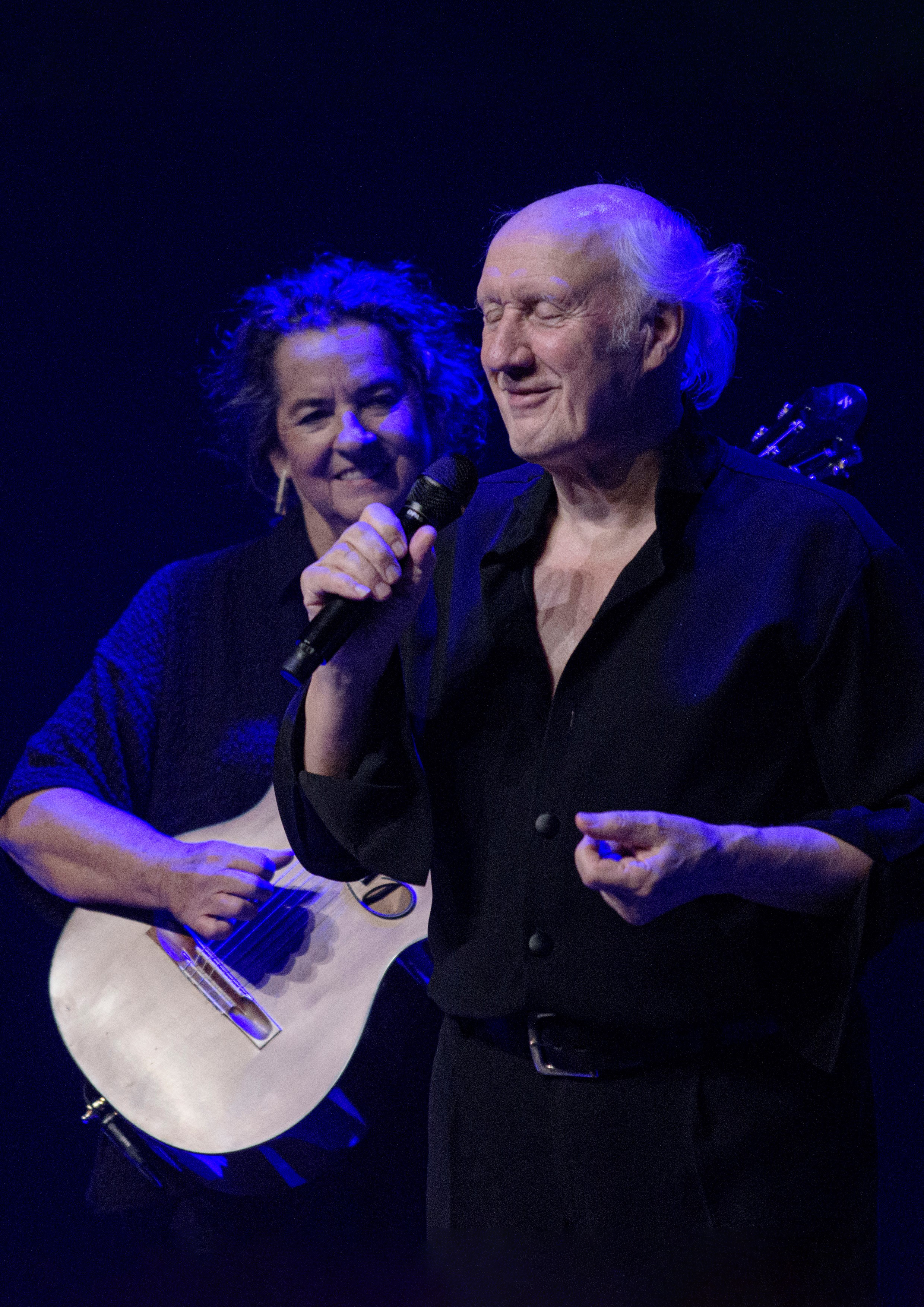 Mei16 & 17 GZ Herman Van Veen Binnenkort F Bertil Van Wieren PF Staand