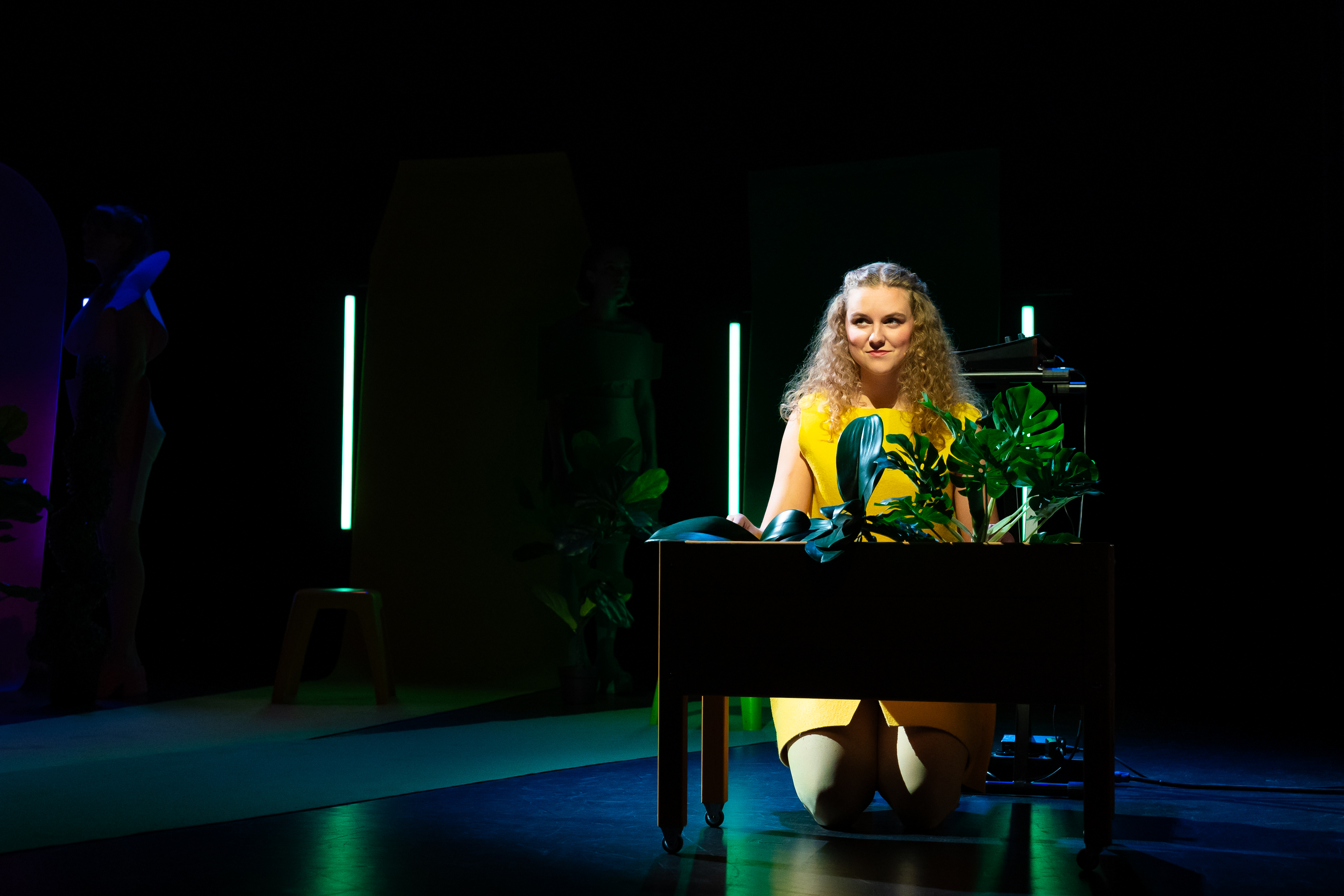 Mei22 DL Tradwives De Musical F Sjoerd Derine SF (4)