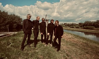 Nov15 GZ Timebox De Gouden Jaren Van De Nederlandse Popmuziek '64 '74 F Dirk Schreuders PF
