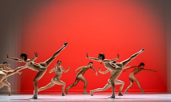 Nov26 GZ Introdans Less Is More Promises F Hansgerritsen 2025 SF (22) (1) (1)