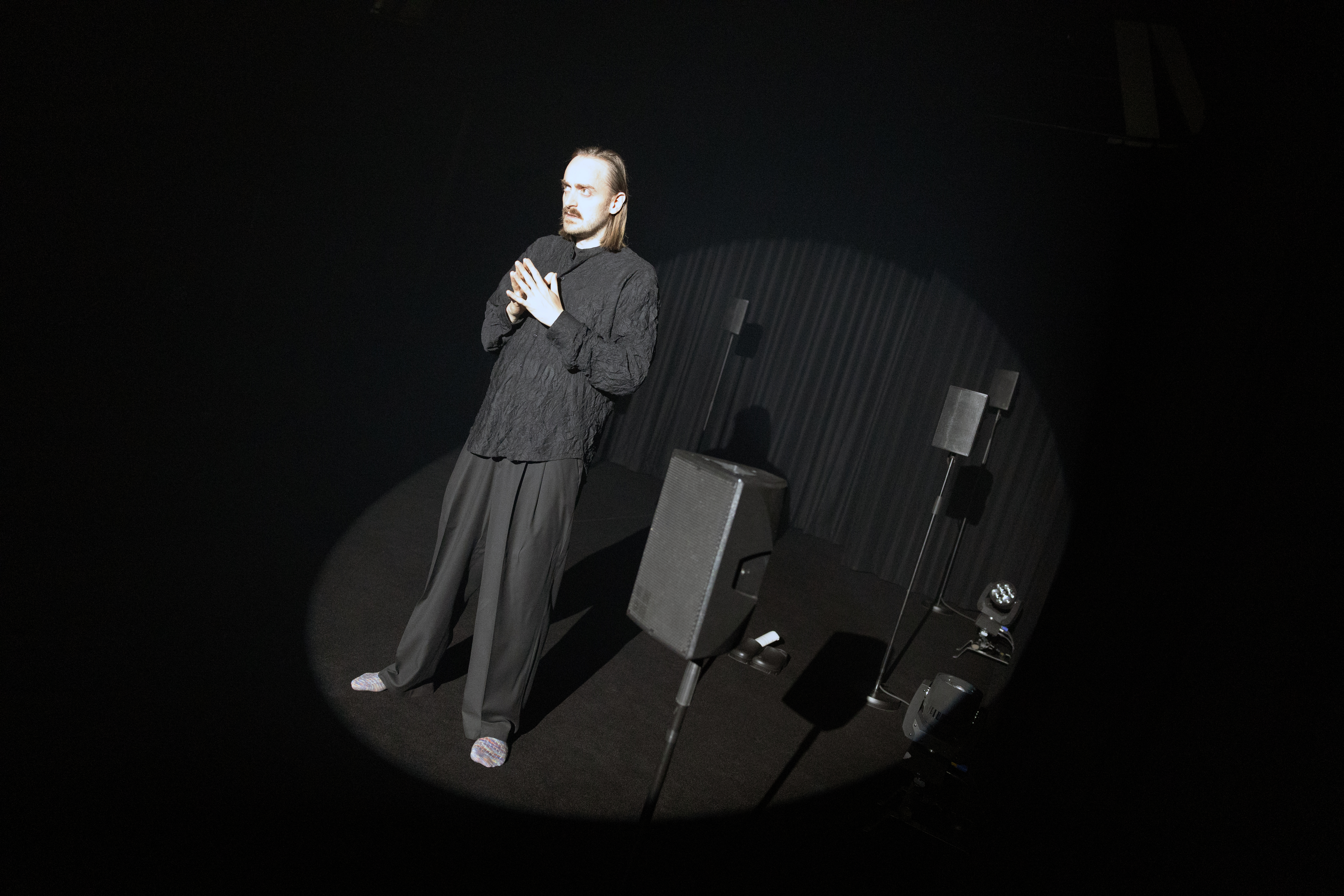 Okt15 DL Before The Story Starts URLAND F Zazie Stevens SF02