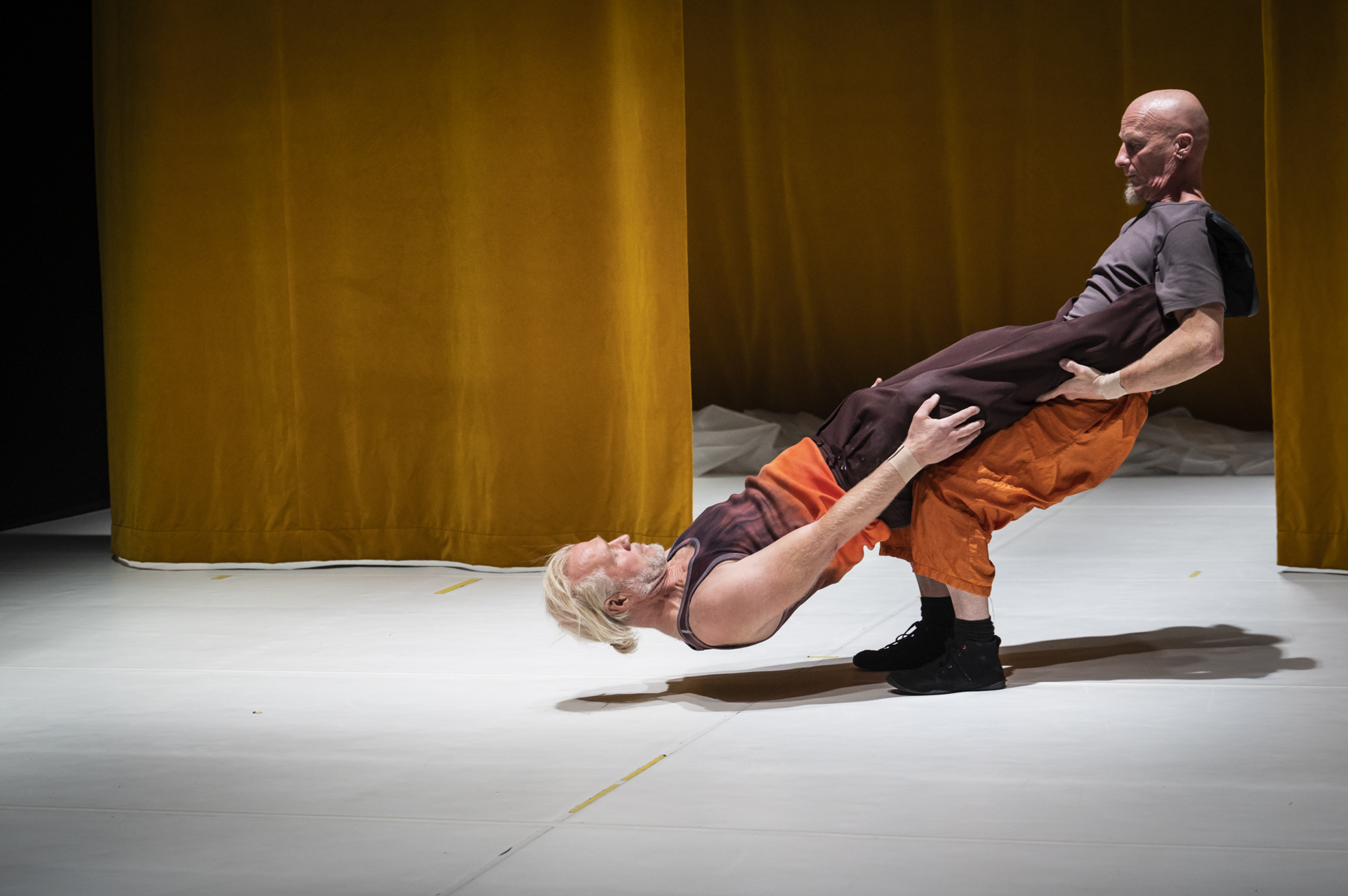 Nov7&8 DL GLORIOUS BODIES F Jonas Vermeulen PF2