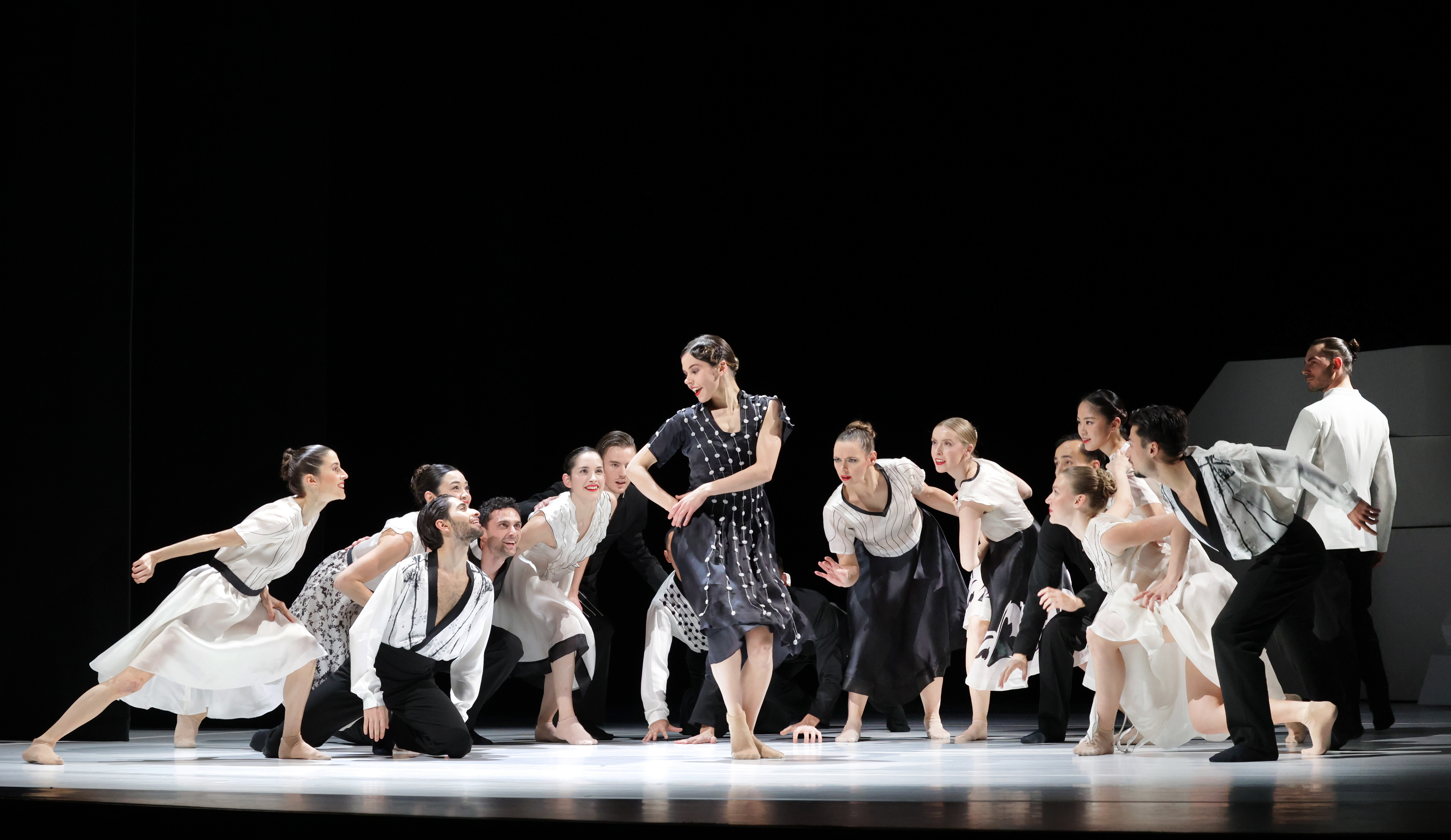 Feb25 GZ Introdans Carmen F Hansgerritsen 2022 SF (2)