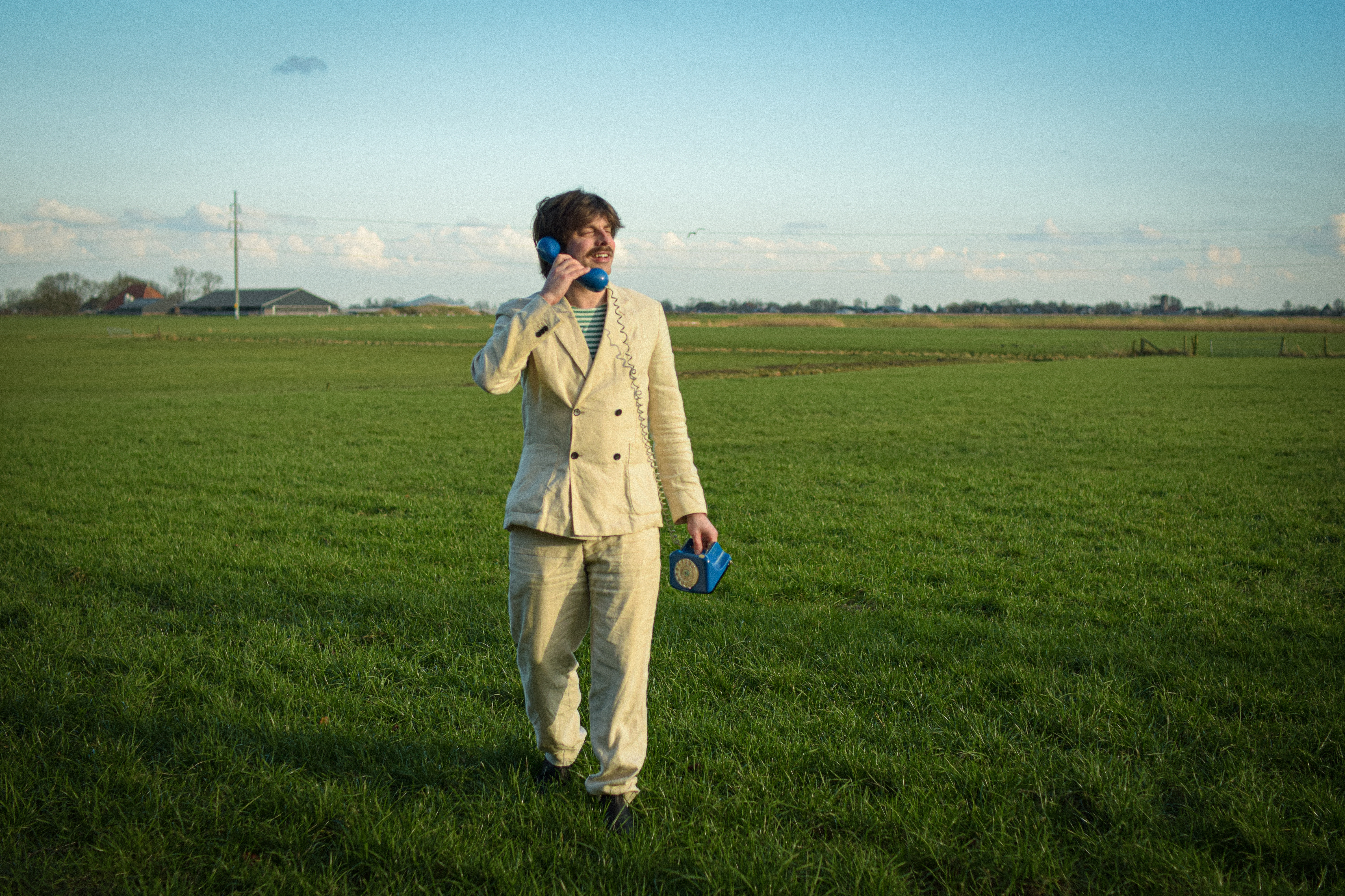 Apr30 KZ Joost Oomen Tot Wie Wij Zijn F Esther Lutgendorff Liggend V2