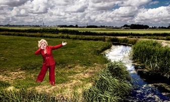 Jan14 GZ Karin Bloemen Renaissance 2.0 F Jacqueline De Haas PF Vierkant