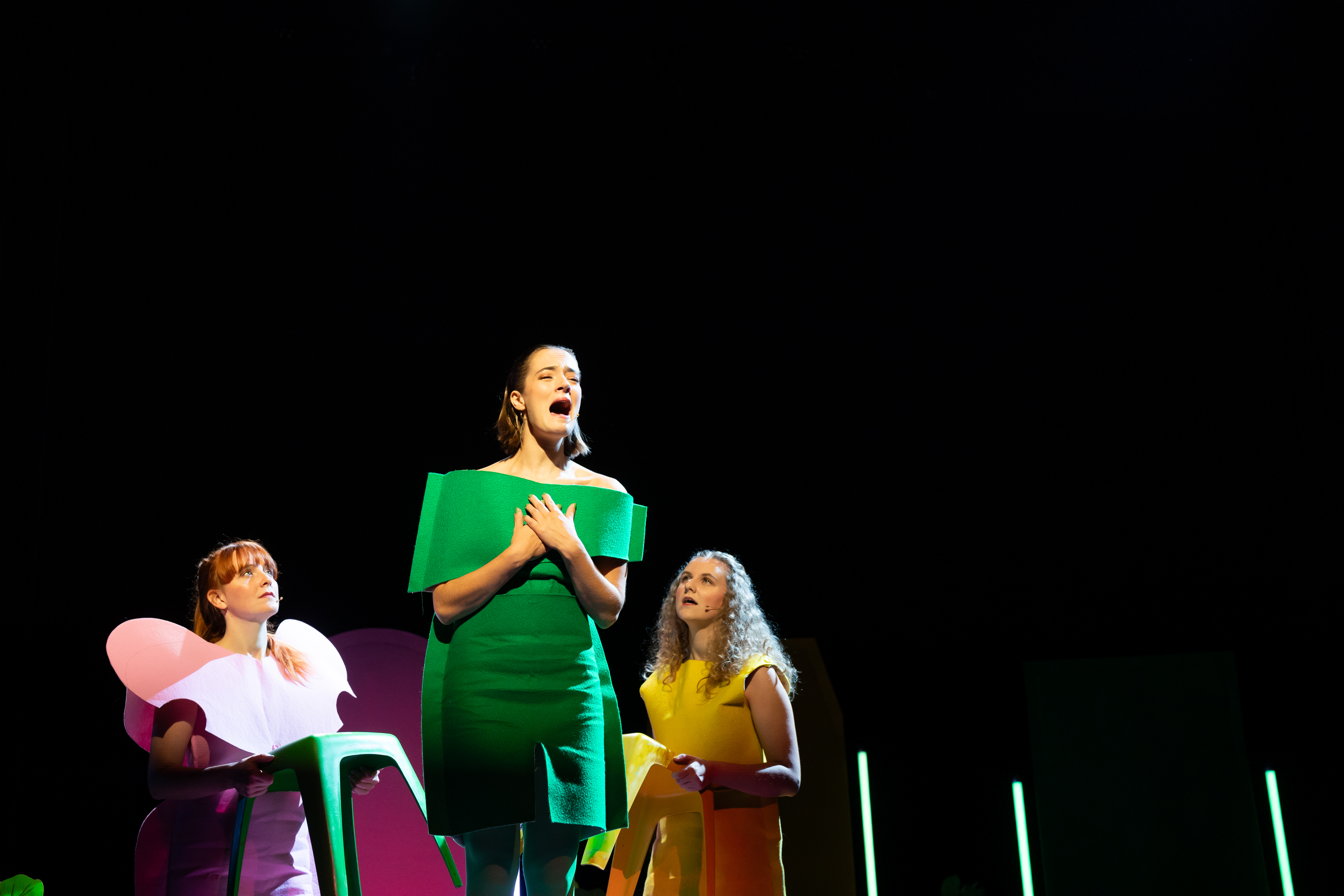 Mei22 DL Tradwives De Musical F Sjoerd Derine SF (5)