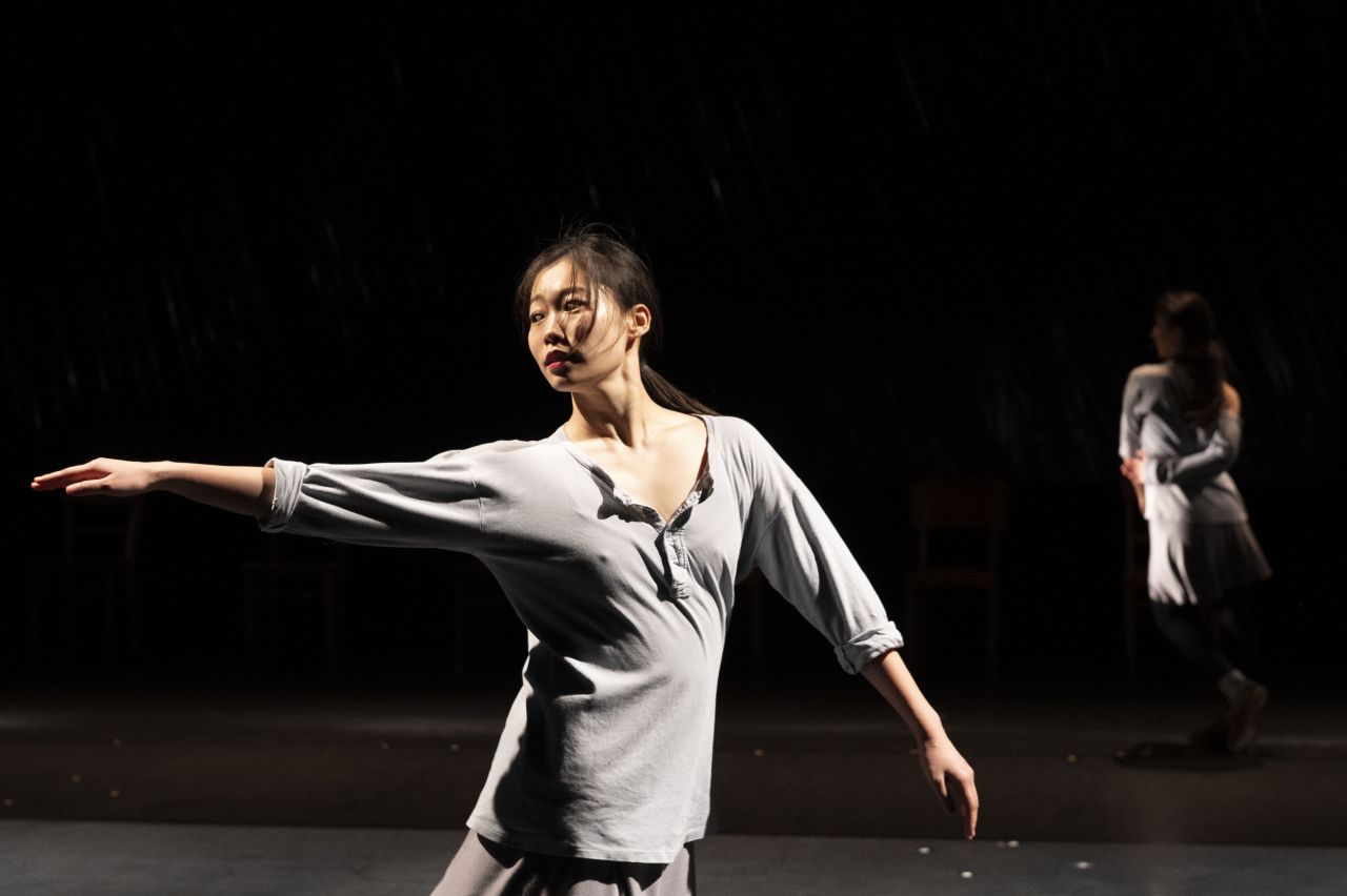 Apr29 DL Rosas Premiere Rosas Danst Rosas Anne Van Aerschot Rosasdanstrosas F Annevanaerschot SF (1)