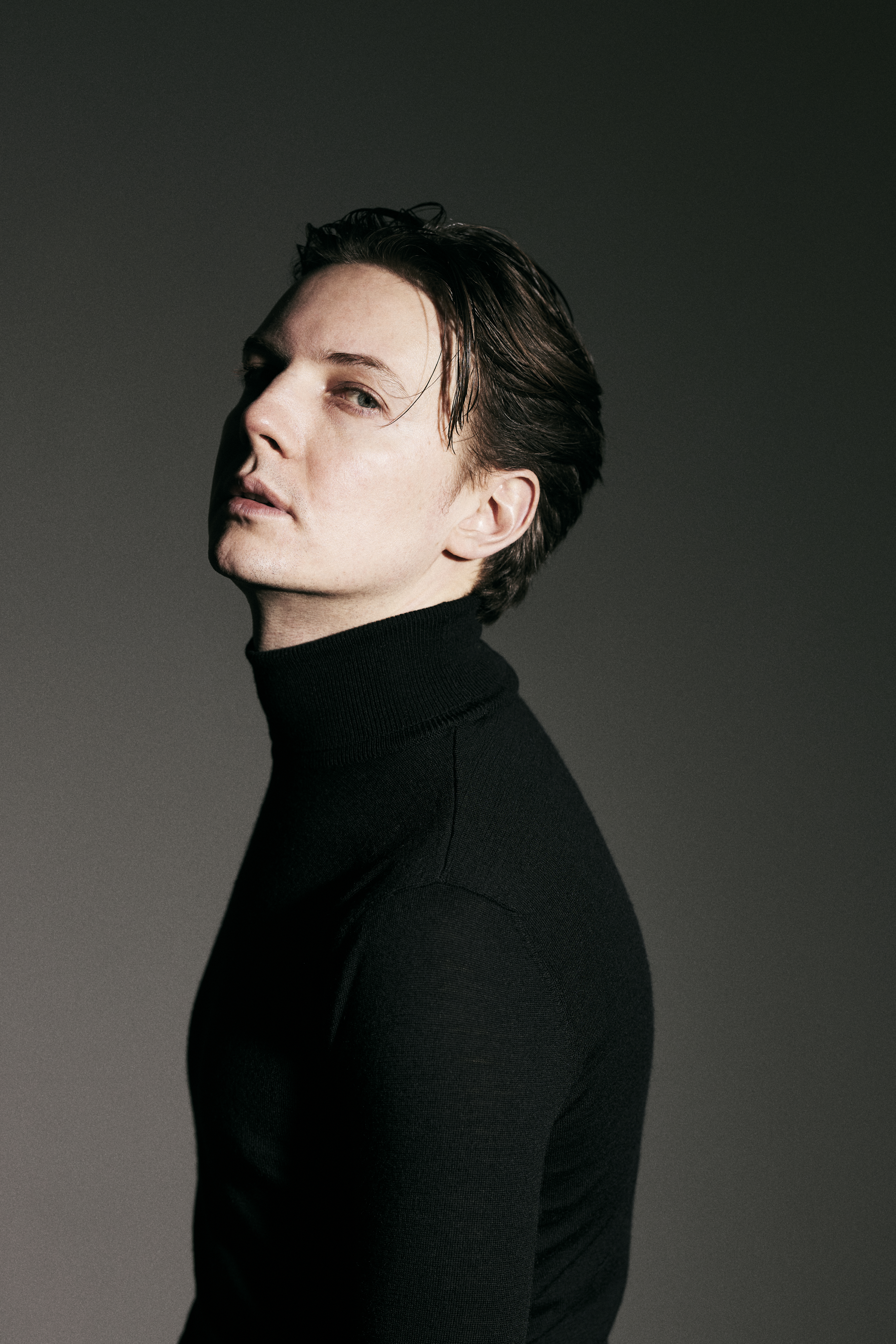 Apr29 KZ Florian Myjer The Actor PF Staand