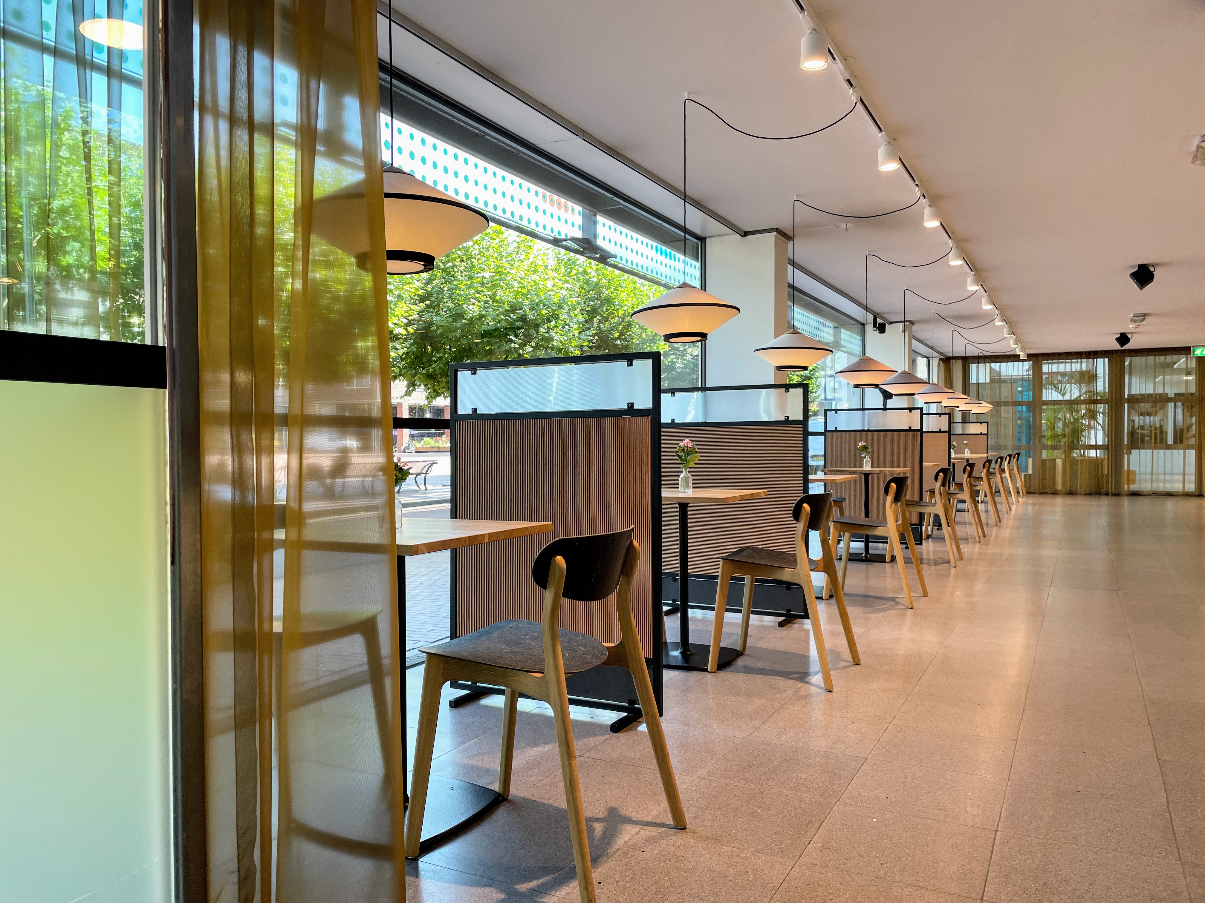 Foyer KZ Raam Liggend Foto Buromos IMG 0164