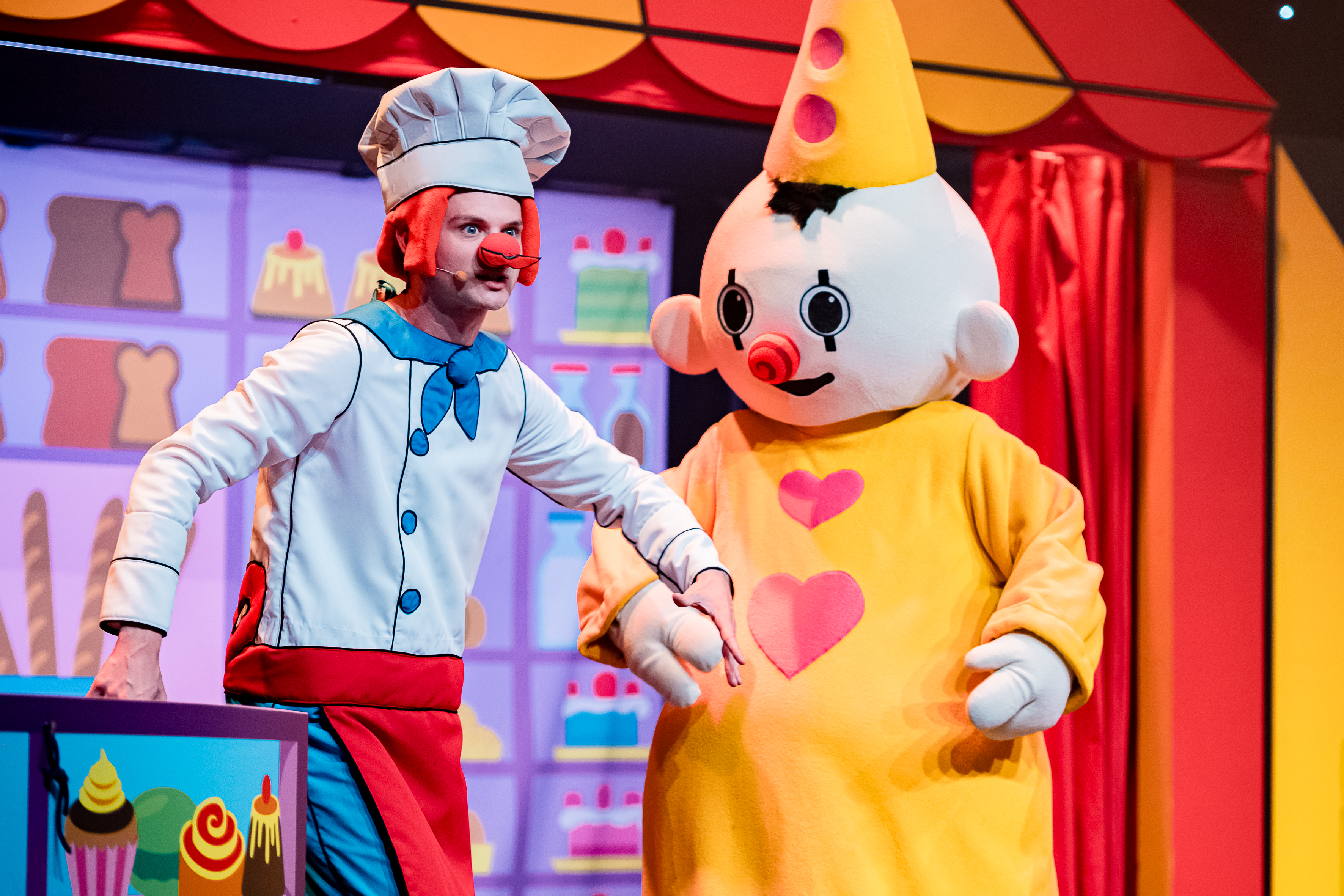 Apr05 GZ Bumba Show SF (5)